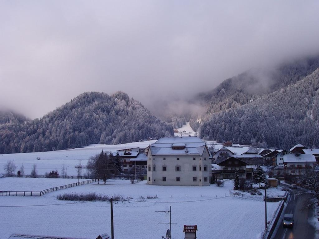 Mansarda Dolomiti Apartment Rasun di Sopra Room photo
