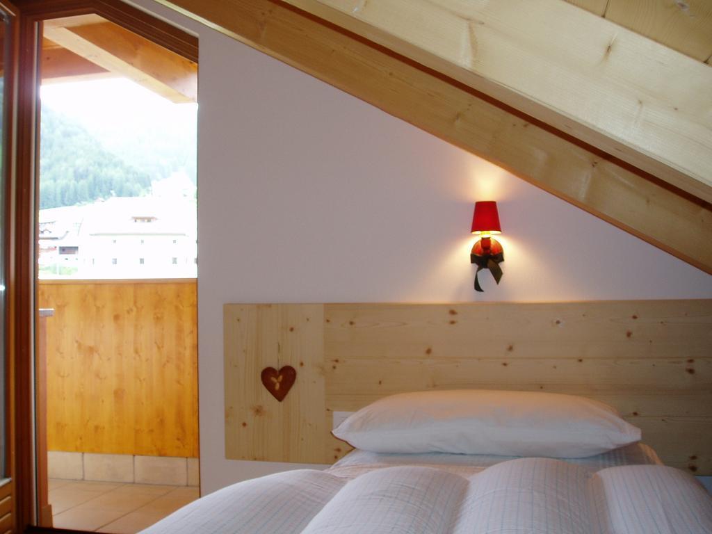 Mansarda Dolomiti Apartment Rasun di Sopra Exterior photo